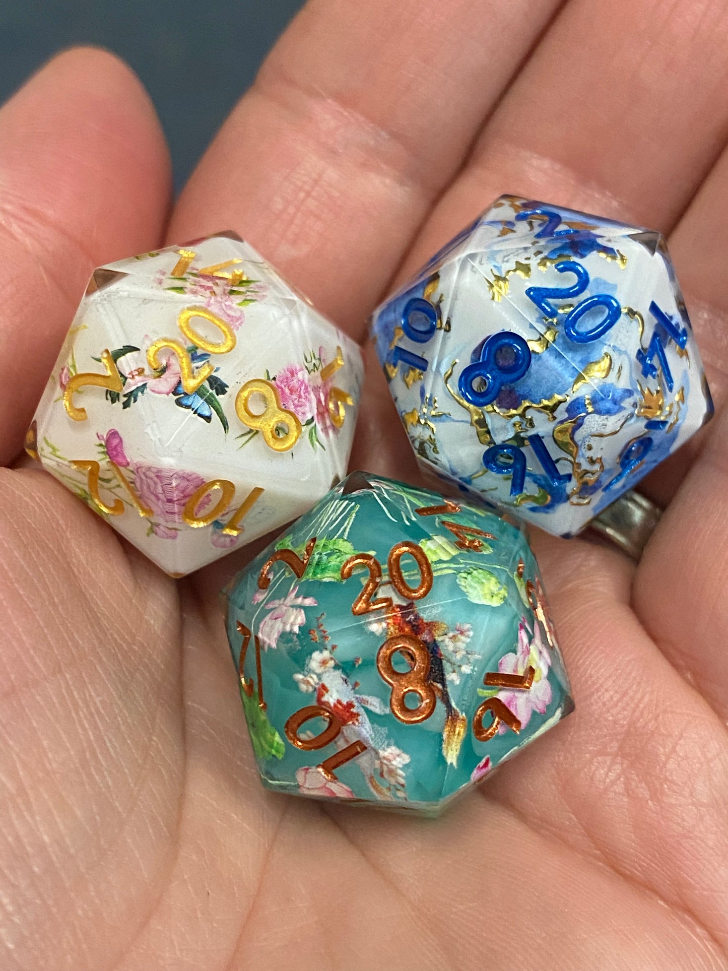 Regency: Amore- Elegant Vintage Inspired Floral 7pc Dice Set- Clear Resin w/ Rose and Butterfly Inset-Golden Ink -RPG Dice, D&D, Pathfinder